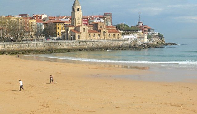 Urban Walking in Asturias